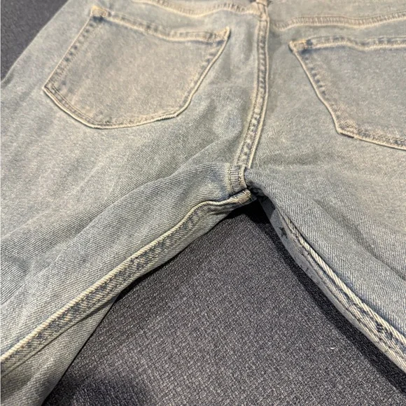 Hollister Blue Straight Leg Jeans with Artistic Design - Picture 5 of 5